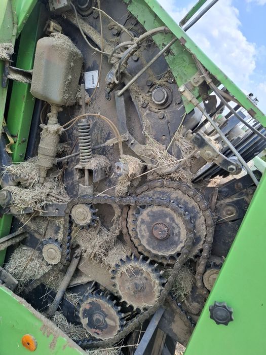 Presa baloti rotunzi 120 / 120 deutz