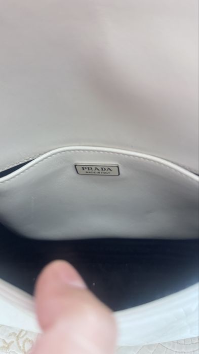 Продам сумку prada
