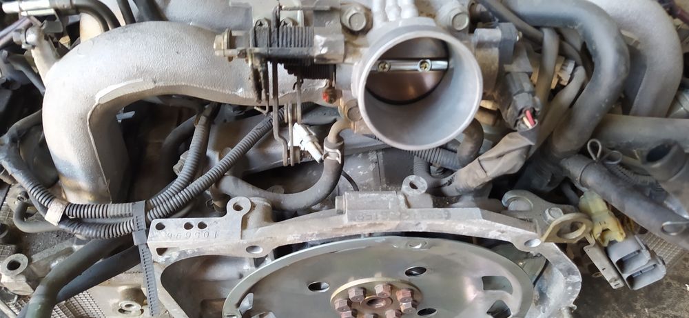 Двигатель Субару ej20d