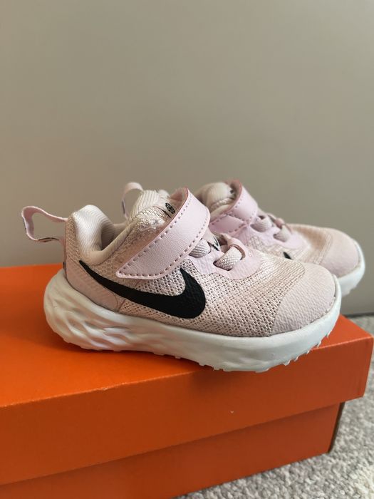 Детски маратонки Nike