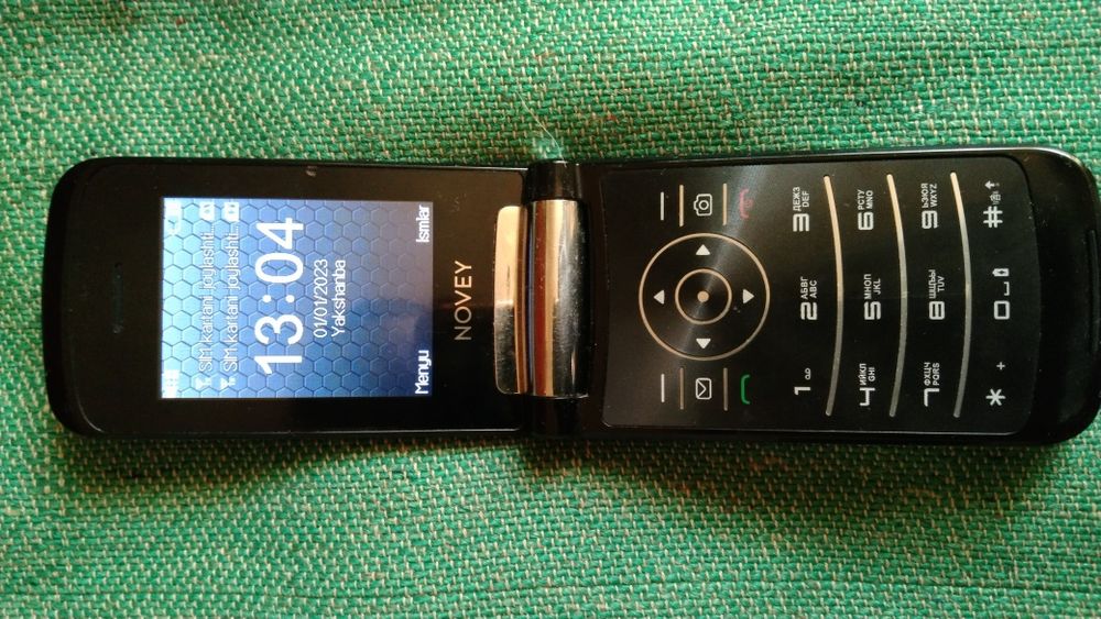 Телефон на запчасти