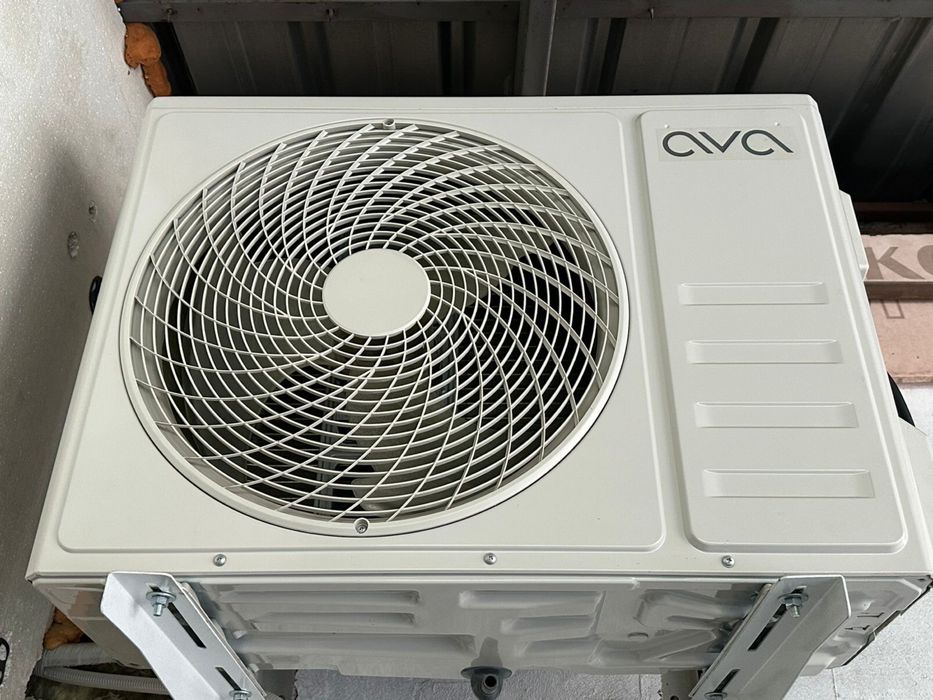 Продам кондиционер марки AVA