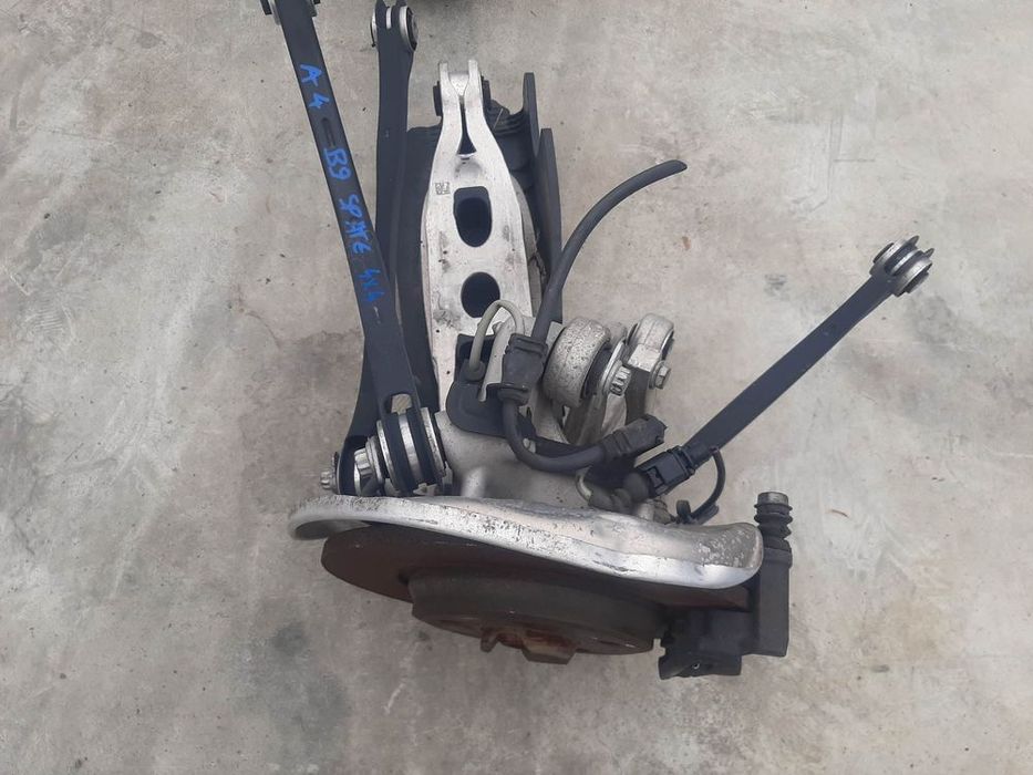 fuzeta dreapta spate audi a4 b9 4x4 2.0 tdi   8w0505436aa