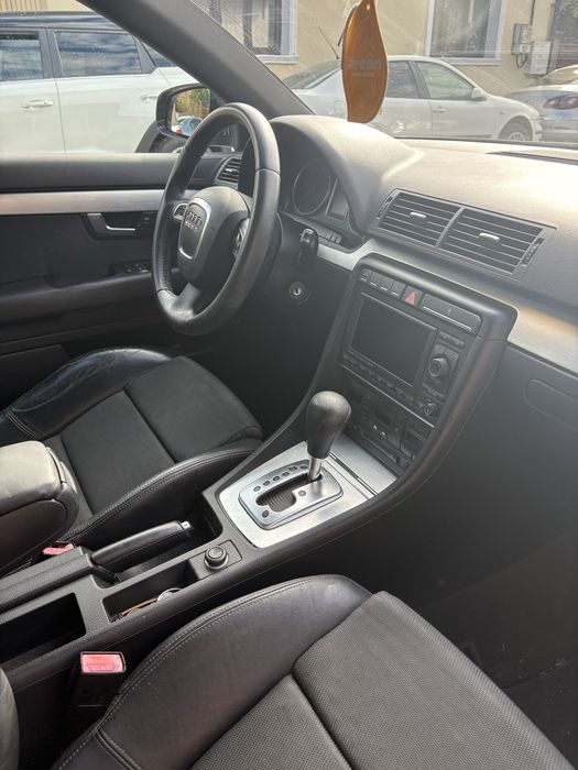 Audi A4 B7 2.0 tdi 2007,automat ,Sline int/exterior