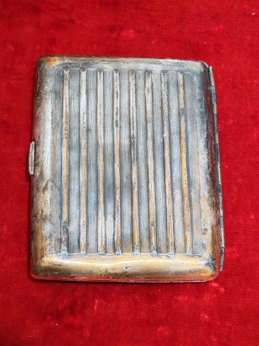 Шкатулка и другие предметы СССР