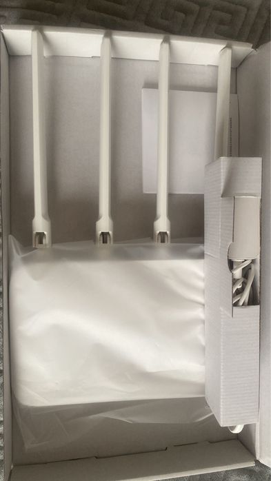 Роутер Xiaomi новый в коробке