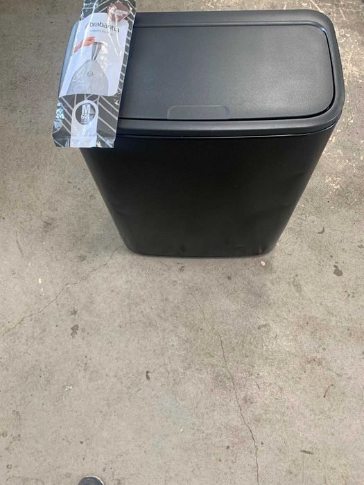 Кош за боклук Brabantia Touch Bin Hi, 60L, с транспорен дефект
