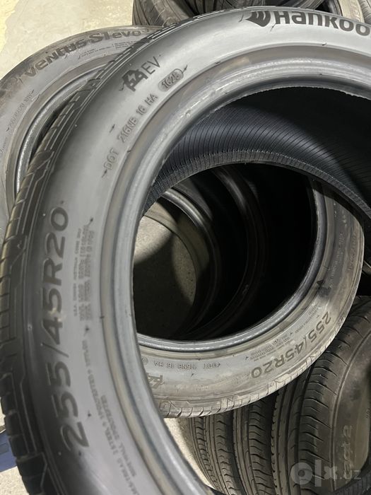 Шина Hankook 255/45/20 ideal holatda 4ta