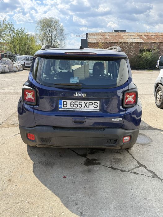 Vand JEEP RENEGADE , fabricatie 2019, motor 1.0i , 4400 Euro ( NU 8400 Euro)