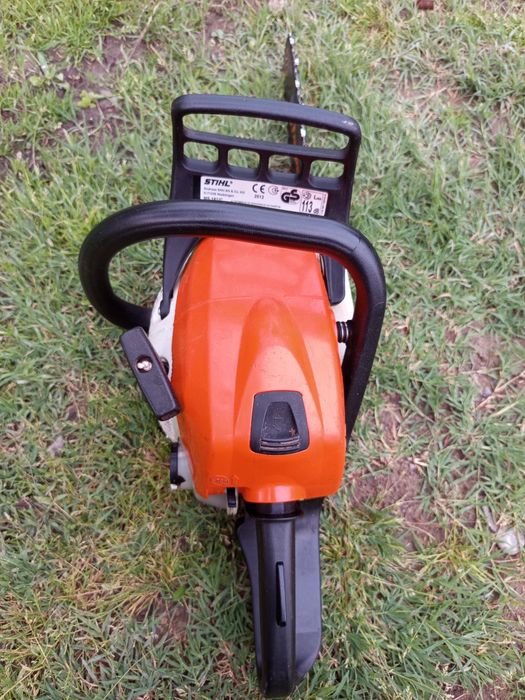 Vând Stihl MS181