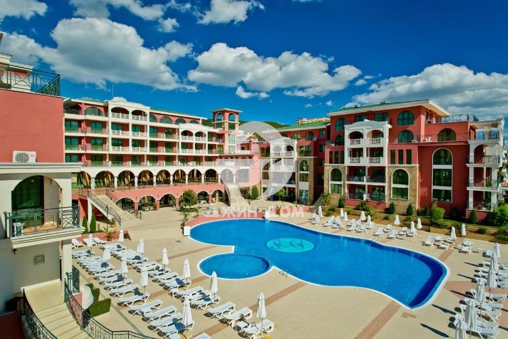 Продава се Двустаен апартамент в Свети Влас - 66 кв.м за 1197 €/кв.м - Снимка #9