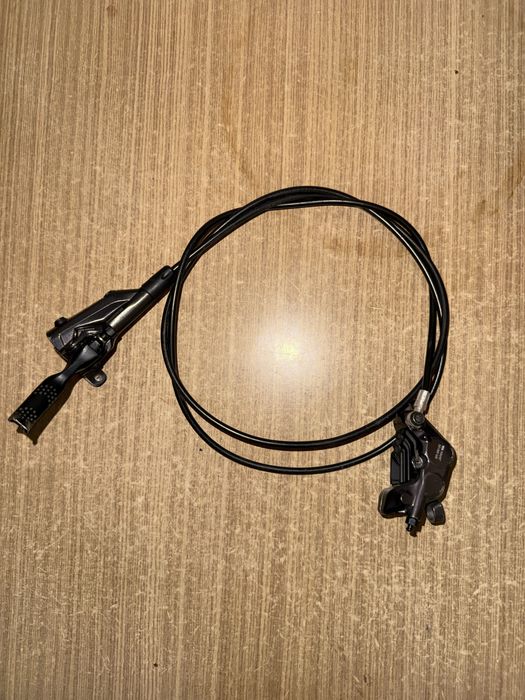 Лапа Burgtec Enduro, Спирачка Shimano Deore XT