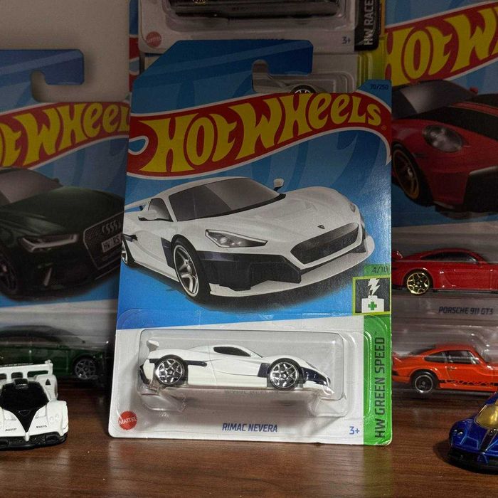 Hot wheels mainline