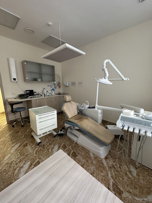 Стоматологическая клиника, 3 кабинета