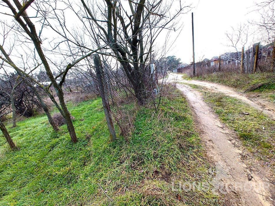 Продава се Парцел в Варна, м-т Боровец - север - 1175 кв.м за 36 €/кв.м - Снимка #2