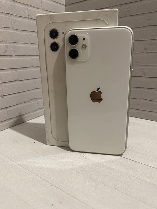 Iphone 11 64 gb white с корбкой