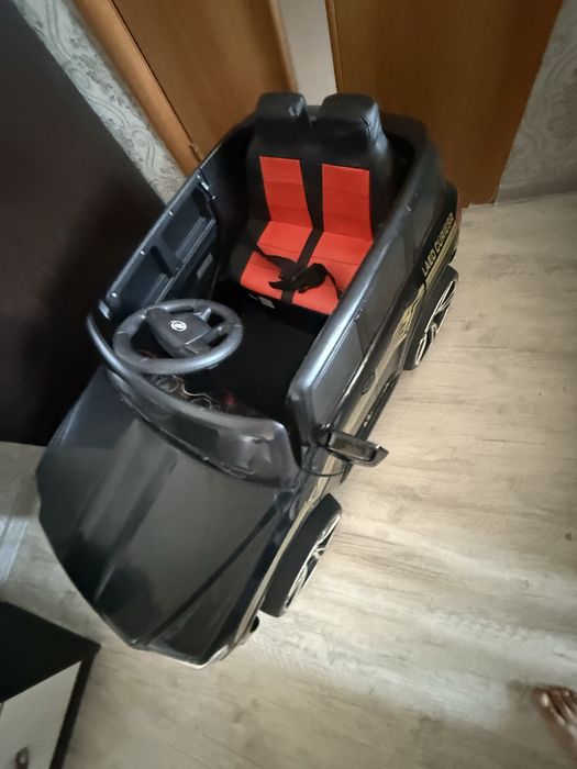 Продам  электромобиль