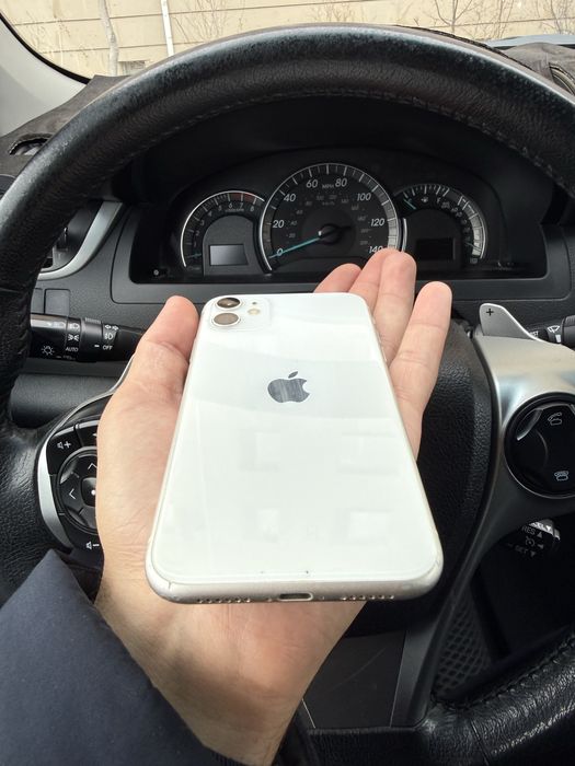 Iphone 11 сатылады