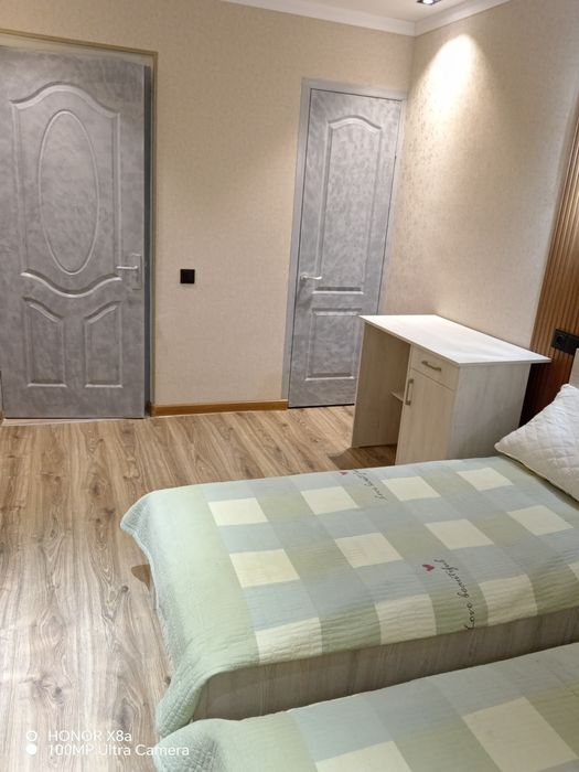 Сдается комната (с хозяйкой) работающим студенткам, Фархадский базар.