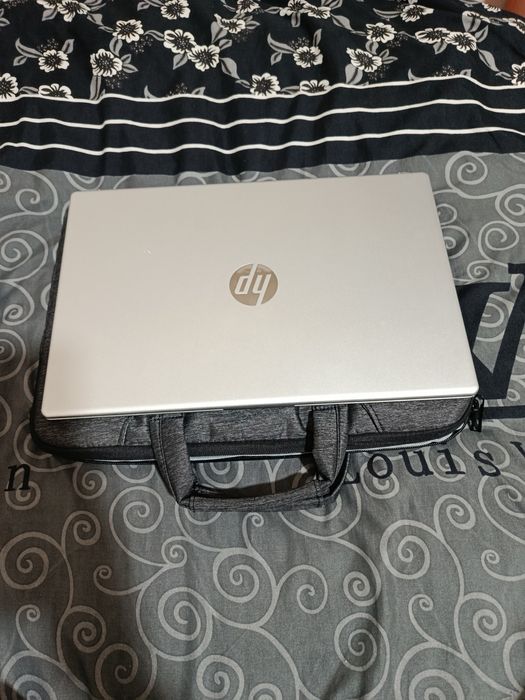 HP noutbuk 15-fc0171nia