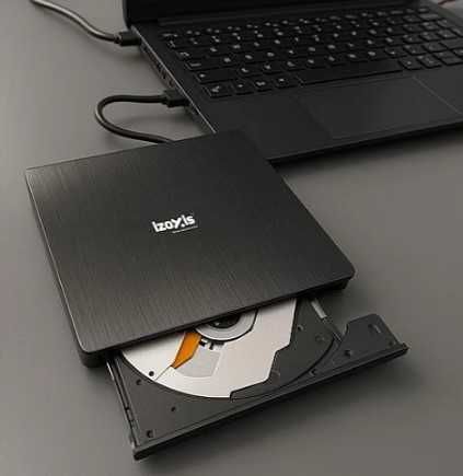 Външен DVD И CD четец на дискове с USB кабел