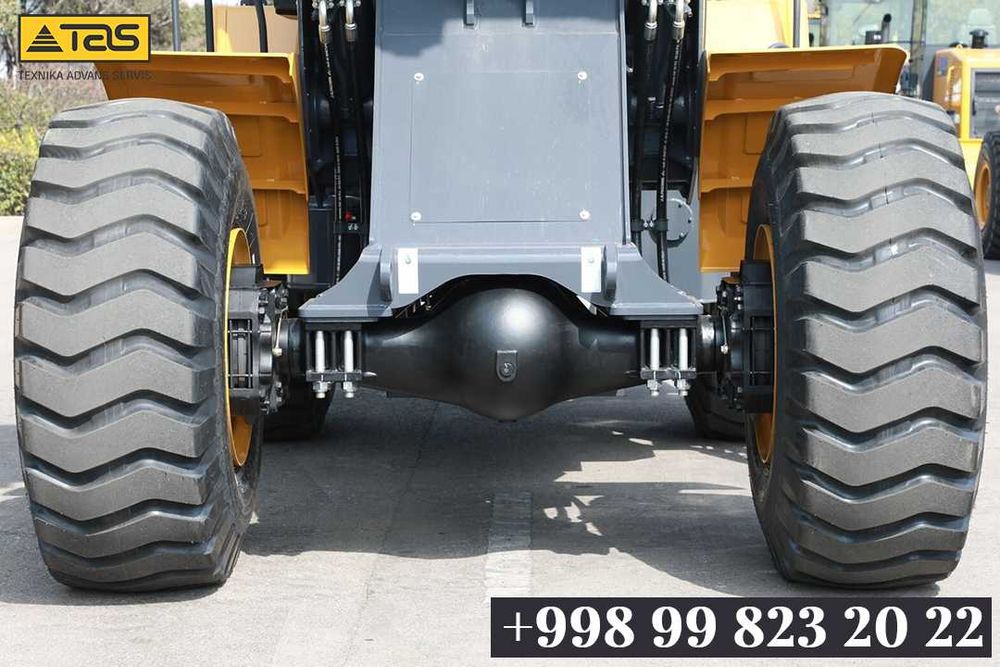 Фронтальный погрузчик  XC958