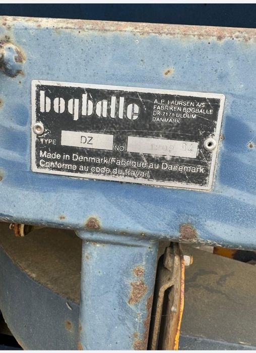 Distribuitor îngrășăminte