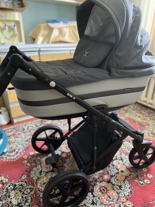 Продам коляску adamex rimini 2 в 1