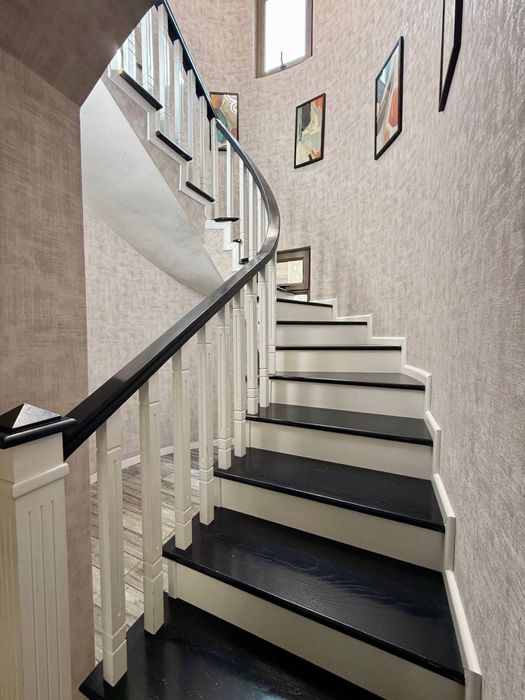 Срочно 6 соток отличный дом на Янги Узбекистане по шикарной цене.