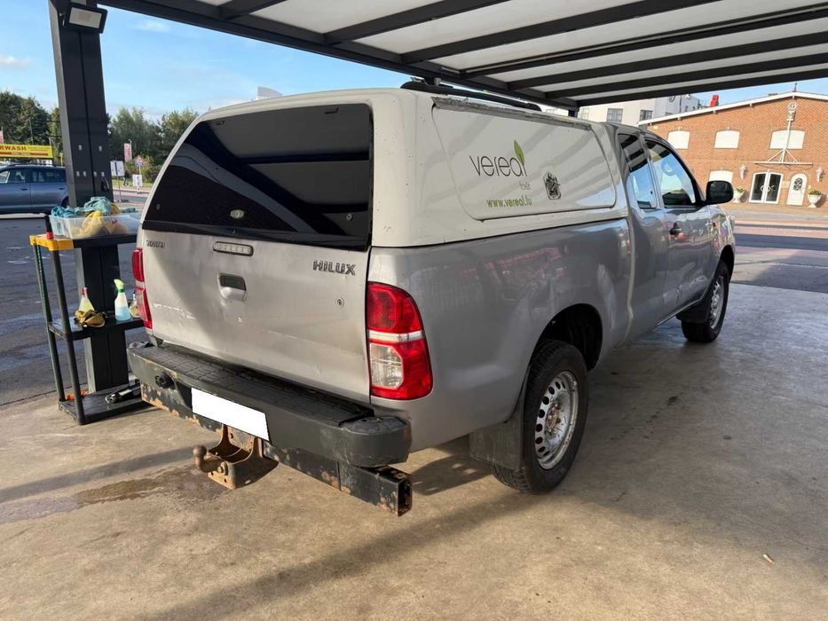 Toyota Hilux Extra Cab 4x4