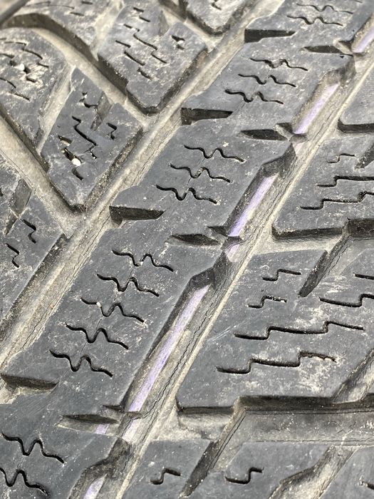 Set 4 anvelope iarna Nokian WR SUV3 225 65 R17 106H XL Dot 2219  4,5mm