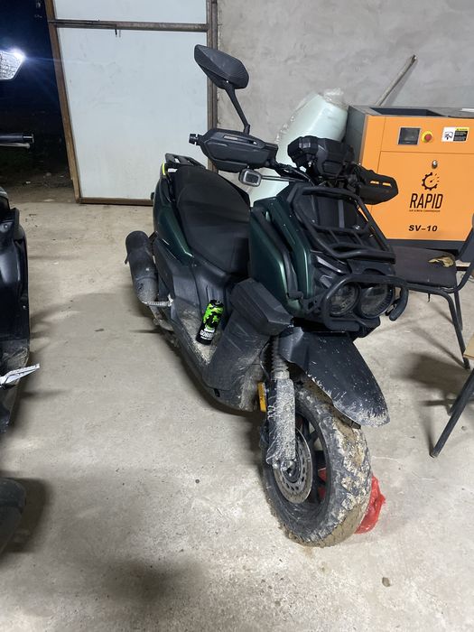 moto skuter yamaxa 175kub
