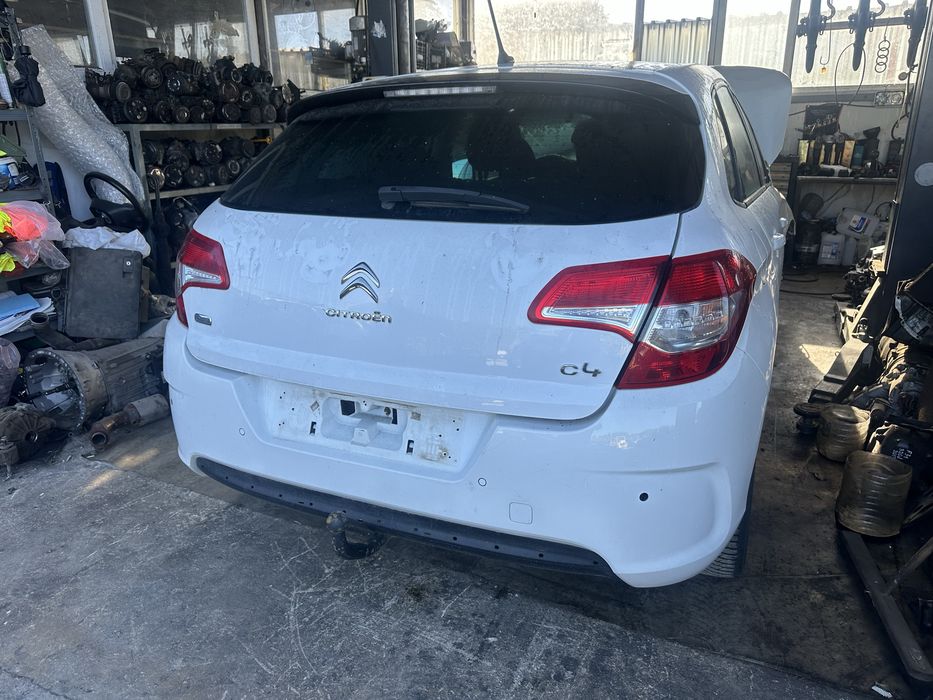 Волан за Ситроен C4 2010-2018г.! Мултиволан Citroen C4