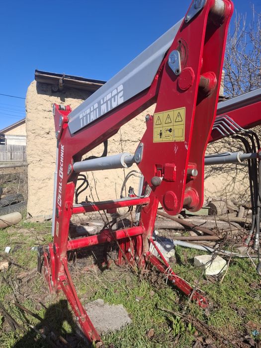 Vand incarcator frontal METAL  TECHNIK 1600 kg