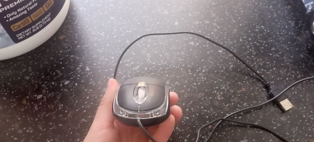 Проводная мышь для компьютера