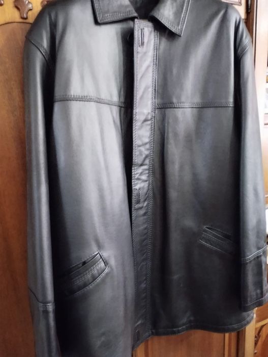 Haina din piele naturală