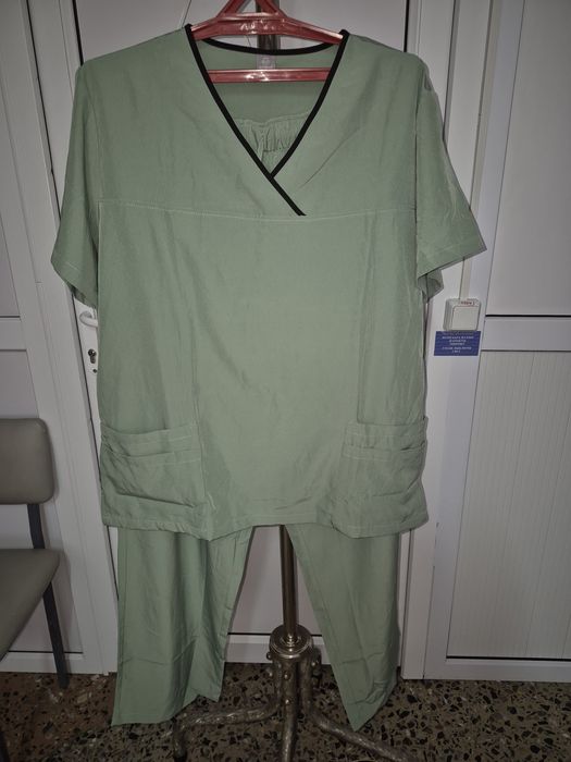 Медицинский костюмы