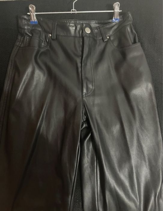 Pantaloni imitatie piele