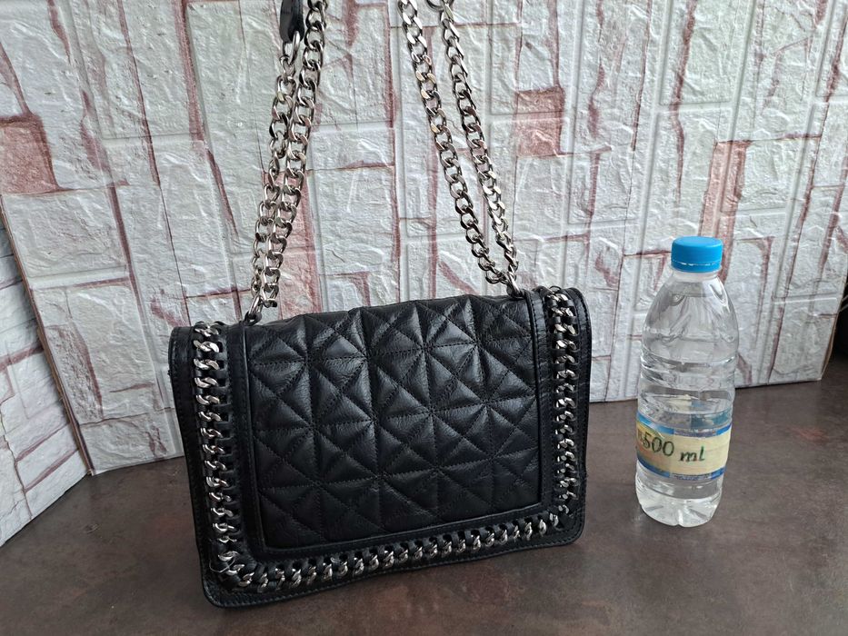 малка чанта ZARAчерна чантичка,зара