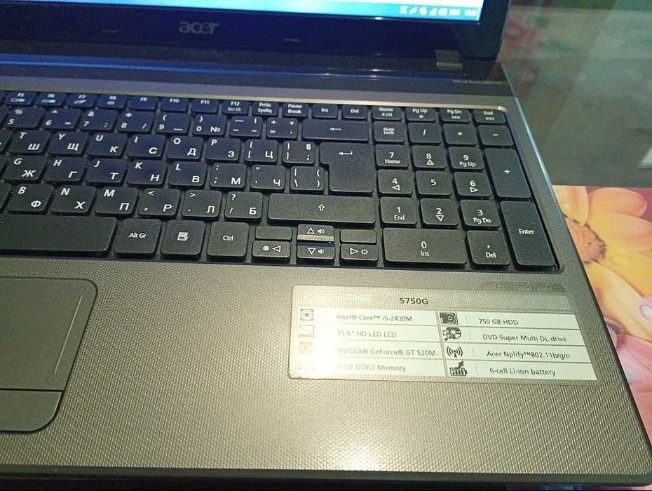 Acer 5750G - 15.6"/i5-2430M/4GB DDR3/128GB SSD/GT-520M 1GB GDDR3/HDMI