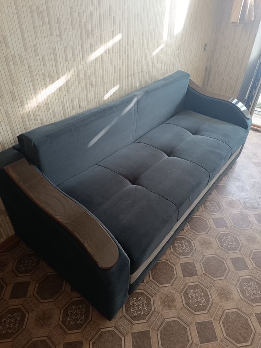 Продам Диван Самовывоз Срочно
