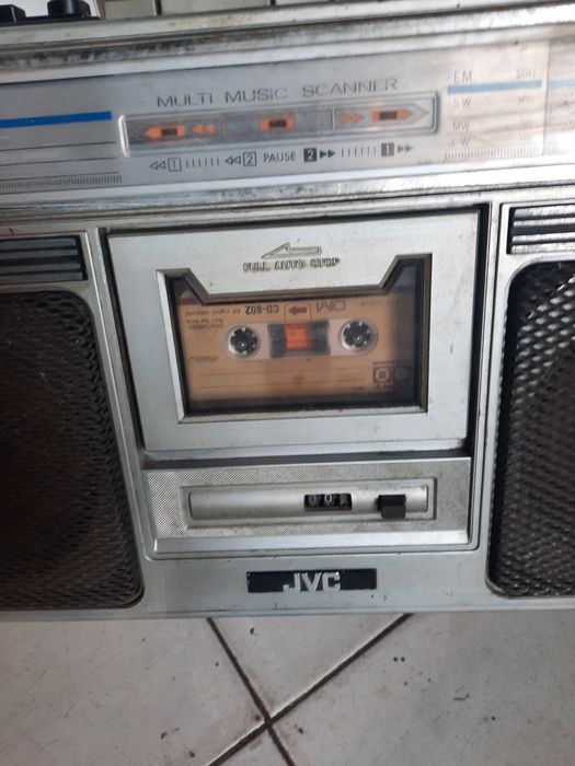 Радио касетофон JVC