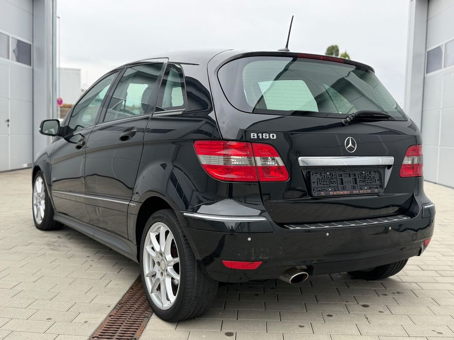 MERCEDES-BENZ B-Class 2010 — imagine 4