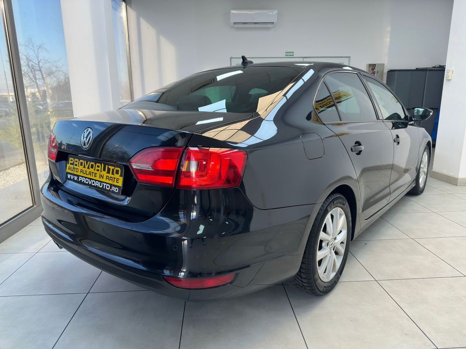 Volkswagen Jetta II 2011-08-Cash|Rate|Finantare|Garantie