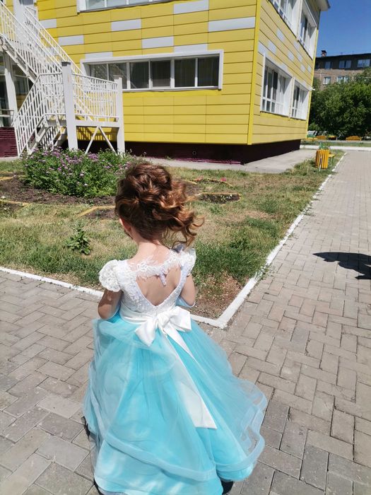 Платье на девочку