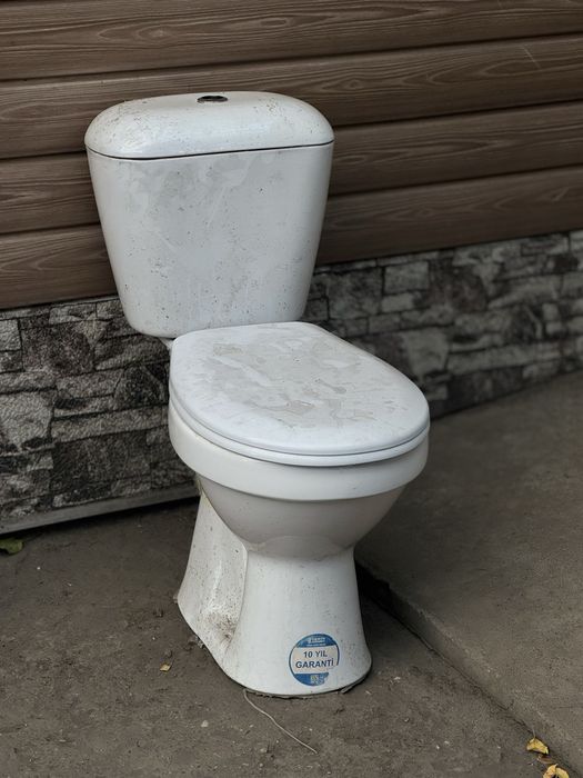 Унитаз продам бу