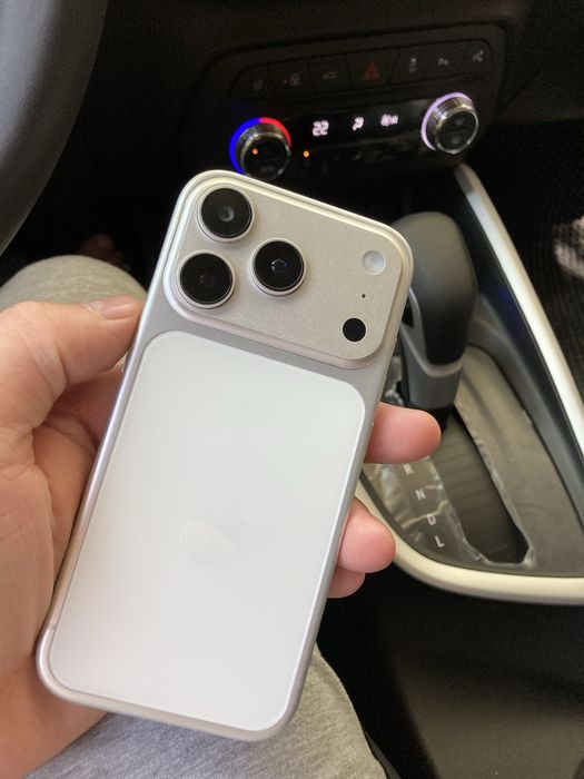 Iphone 17pro yangi ishlatilmagan