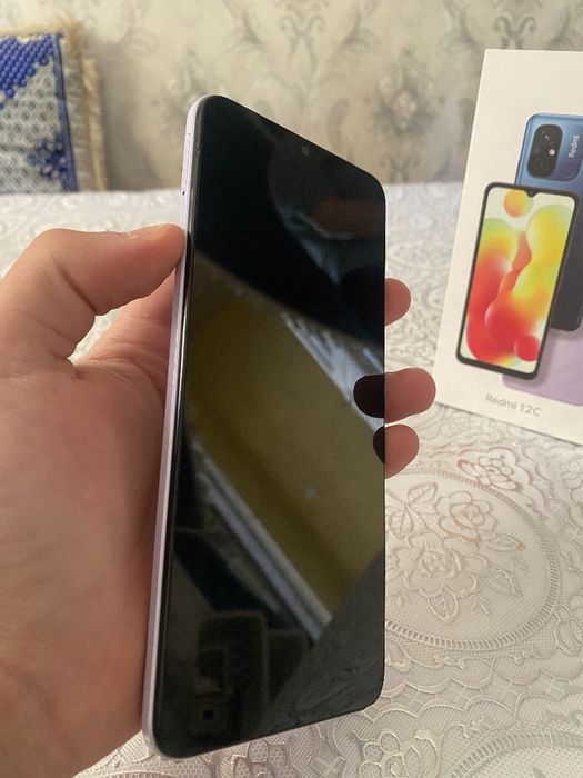Редми 12 С сотилади