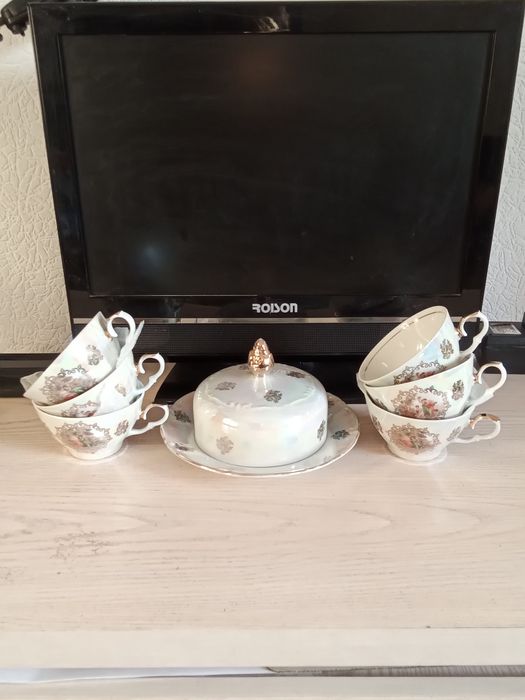 Винтажный раритетный сервиз Мадона 1982г НОВЫЙ ПОЛНЫЙ КОМПЛЕКТ