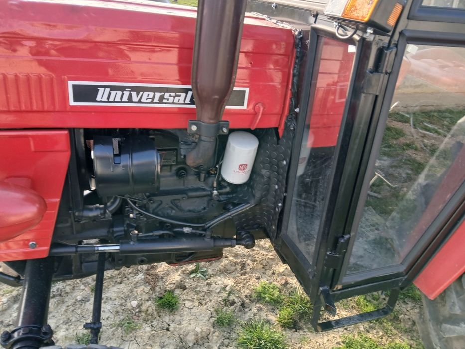 Tractor   U 445 nou